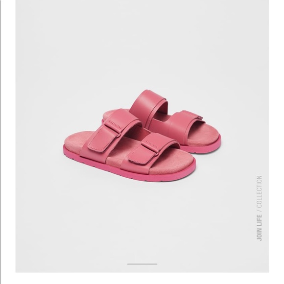 Beautiful leather slide sandals - Picture 5 of 11